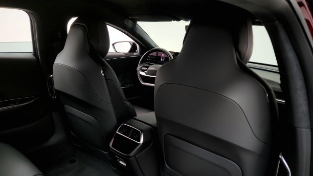 Used 2024 Lucid Air Pure RWD image 40