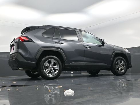 Used 2025 Toyota RAV4 XLE image 19