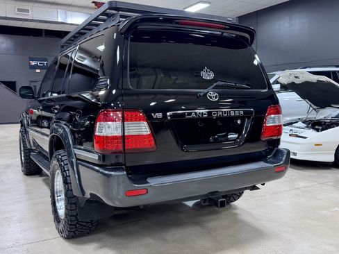 Used 2007 Toyota Land Cruiser AWD/4WD image 10