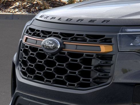 New 2026 Ford Explorer Tremor w/ Tremor Ultimate Package AWD/4WD image 17