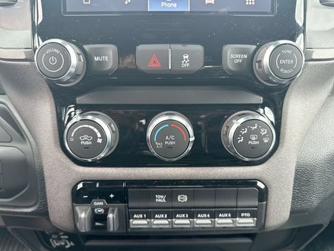 New 2026 RAM 3500 Tradesman AWD/4WD image 11