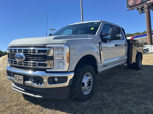 Used 2025 Ford F350 XLT w/ 360-Degree Camera Package image 3