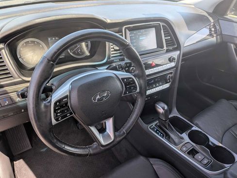 Used 2018 Hyundai Sonata Limited FWD image 13