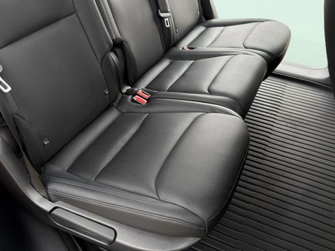 Used 2023 Tesla Model X image 55