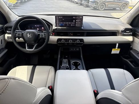 New 2026 Honda Pilot Touring image 20