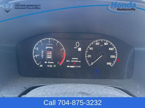 Used 2024 Honda CR-V LX image 21