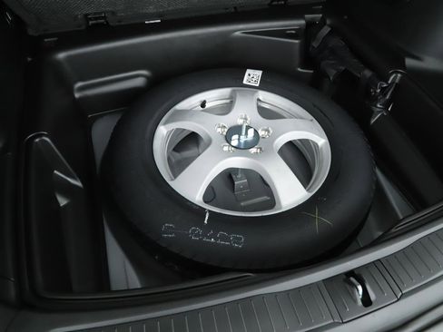 New 2026 Jeep Grand Cherokee Limited w/ Limited Altitude Package image 16