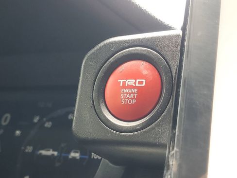 Used 2024 Toyota Tacoma TRD Sport image 26