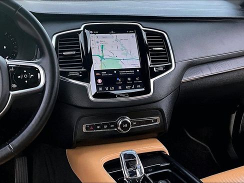 Certified 2023 Volvo XC90 B6 Ultimate w/ Protection Package Premier AWD/4WD image 8