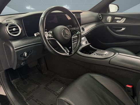 Used 2023 Mercedes-Benz E 350 Sedan w/ Premium Package image 4