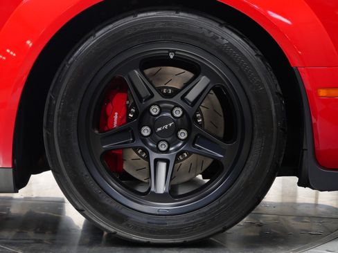 Used 2018 Dodge Challenger SRT Demon image 32