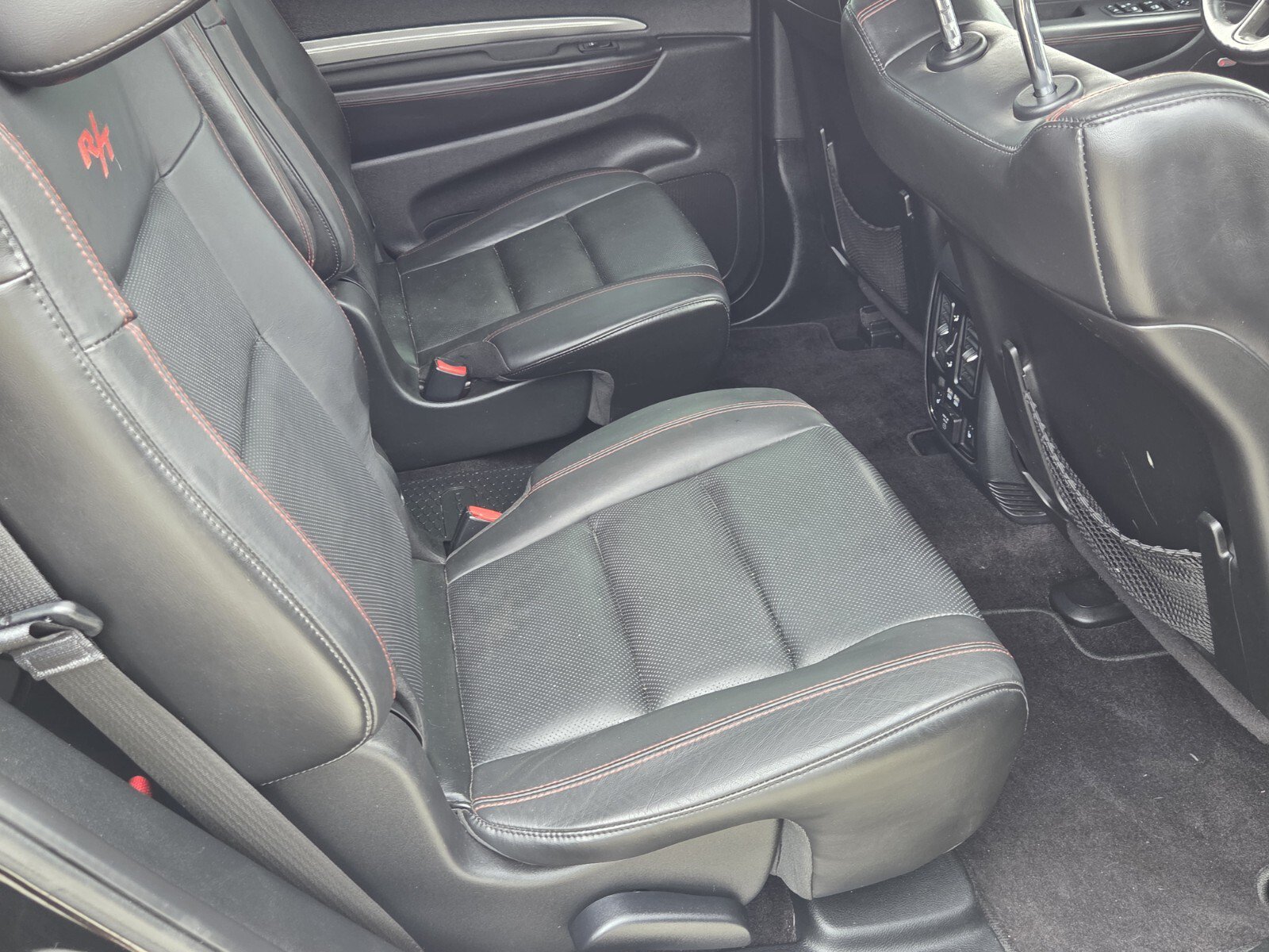 Used 2018 Dodge Durango R/T w/ Trailer Tow Group IV RWD image 11