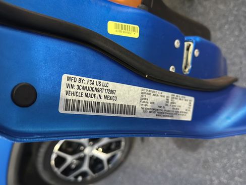 Used 2024 Jeep Compass Limited image 38