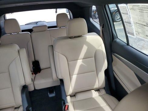 New 2026 Buick Enclave Preferred w/ Power Package AWD/4WD image 10