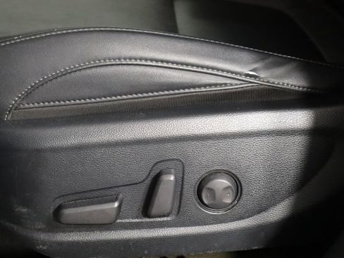 Used 2024 Kia Seltos EX FWD image 23