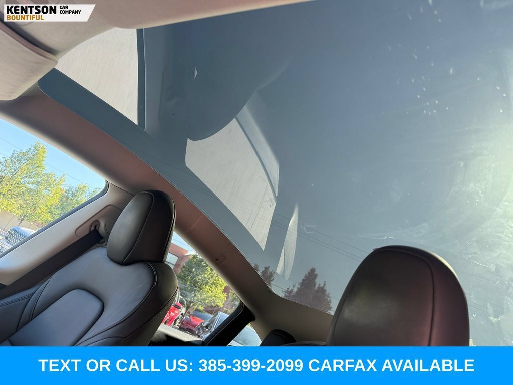 Used 2023 Tesla Model Y Long Range AWD/4WD image 23