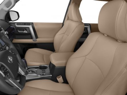 Used 2016 Toyota 4Runner Limited image 9