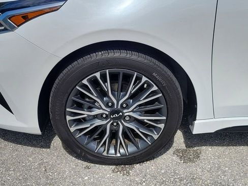 Certified 2024 Kia Forte GT-Line FWD image 5