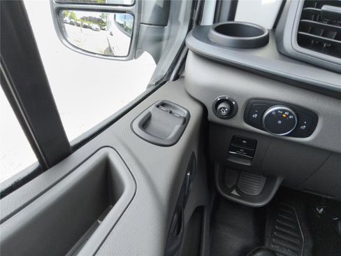New 2026 Ford Transit 150 XL image 29