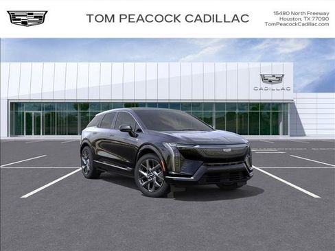 New 2026 Cadillac Optiq Luxury 1 image 1