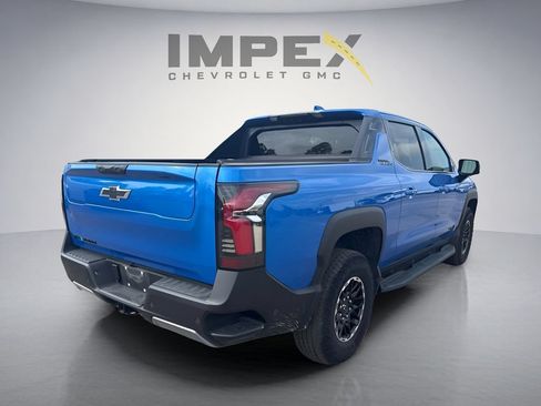 Used 2026 Chevrolet Silverado EV Trail Boss AWD/4WD image 5