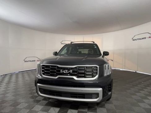 Certified 2024 Kia Telluride SX Prestige AWD/4WD image 3
