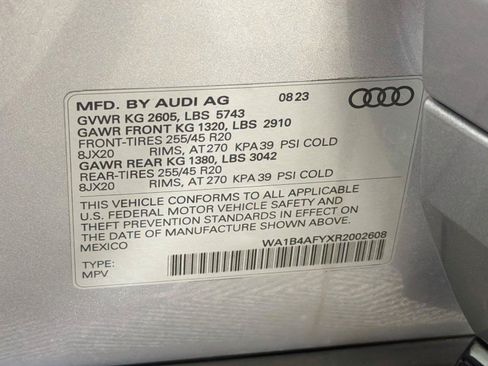 Used 2024 Audi SQ5 Premium Plus w/ Premium Plus Package AWD/4WD image 39