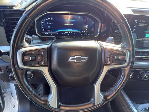 Used 2024 Chevrolet Silverado 1500 RST AWD/4WD image 16