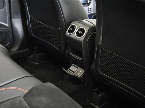 New 2026 Mercedes-Benz GLB 250 4MATIC image 19