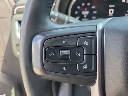 Certified 2023 GMC Yukon SLT w/ SLT Luxury Package AWD/4WD image 28