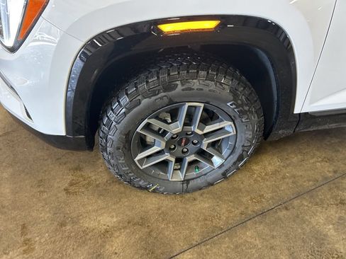 New 2026 GMC Terrain AT4 w/ Convenience Package III AWD/4WD image 7