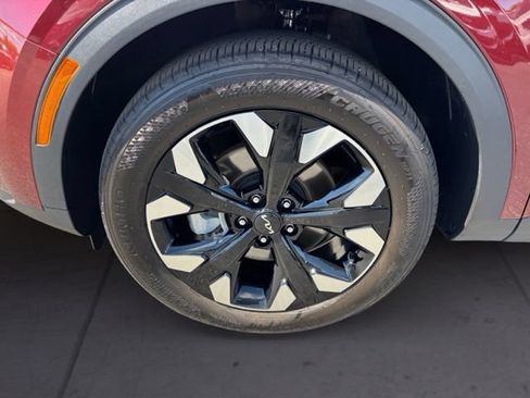 Used 2024 Kia Sportage X-Line w/ X-Line Premium Package AWD/4WD image 9