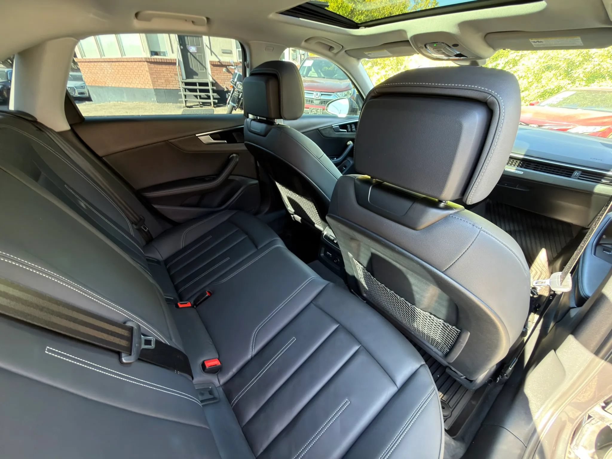 Used 2021 Audi A4 2.0T Premium Plus w/ Premium Plus Package AWD/4WD image 12