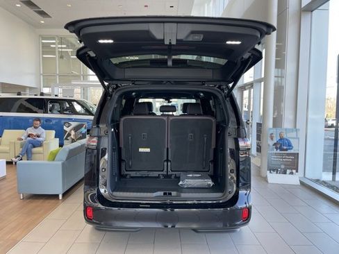 New 2025 Volkswagen ID. Buzz Pro S image 25