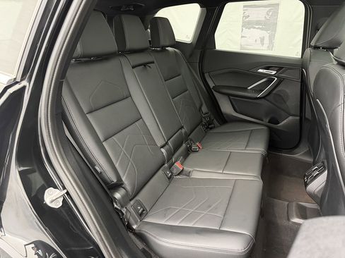 Used 2025 BMW X1 xDrive28i image 37