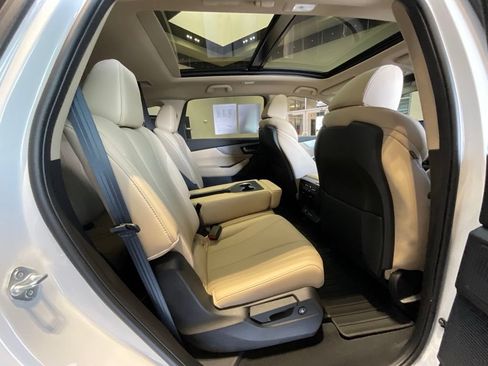 Certified 2026 Acura MDX SH-AWD image 23