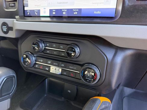 Used 2022 Ford Bronco Badlands AWD/4WD image 15