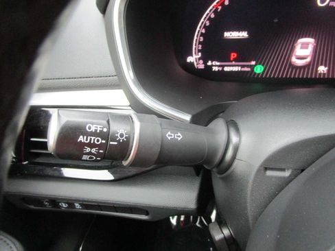Certified 2024 Acura MDX SH-AWD image 30