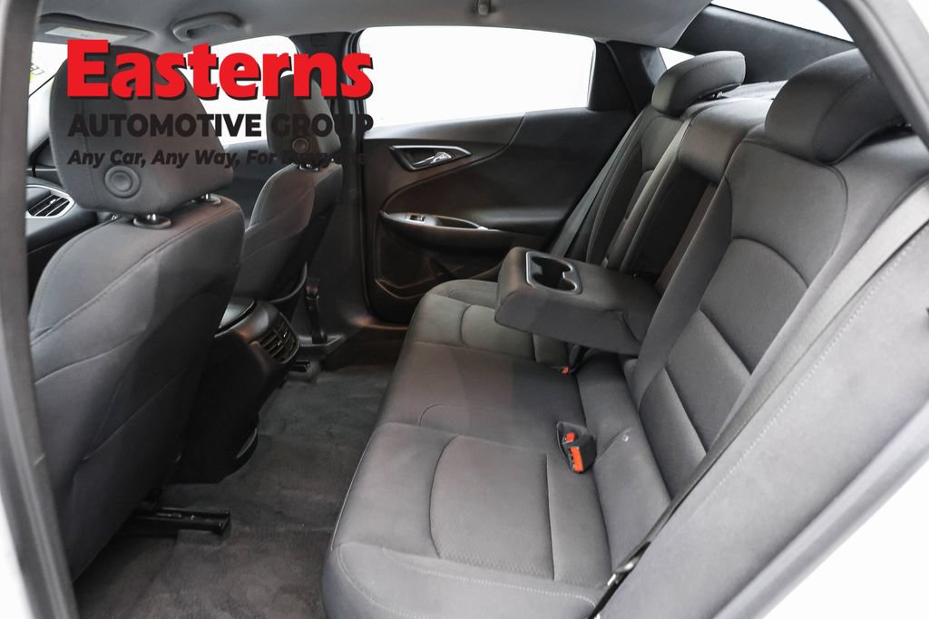 Used 2025 Chevrolet Malibu LT FWD image 23