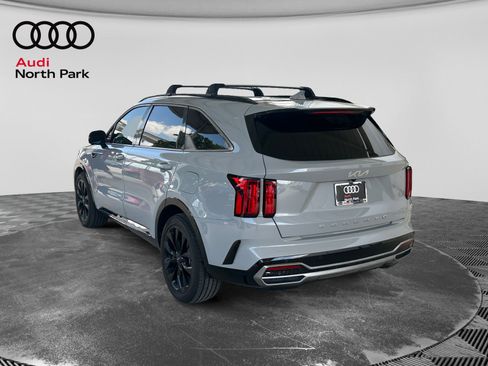 Used 2022 Kia Sorento SX FWD image 3