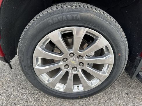 Certified 2019 Chevrolet Silverado 1500 High Country w/ Technology Package image 37