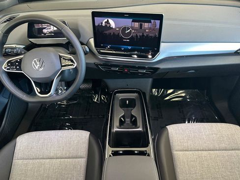 New 2025 Volkswagen ID.4 Pro image 12