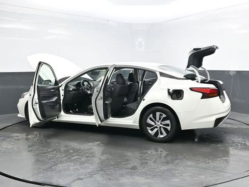 Used 2021 Nissan Altima 2.5 S image 38