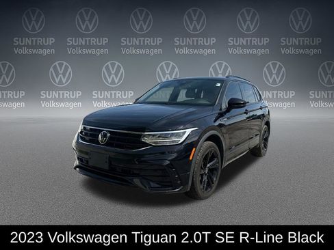 Used 2023 Volkswagen Tiguan SE R-Line FWD image 2