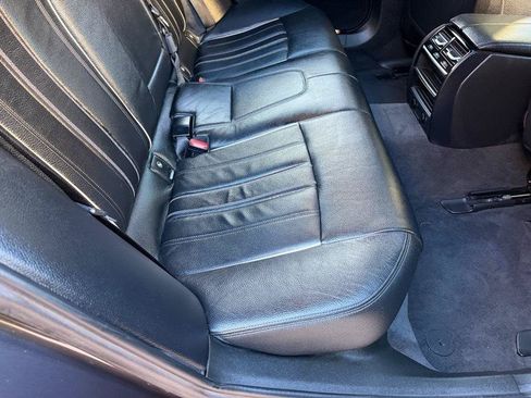 Used 2017 BMW 530i RWD image 47