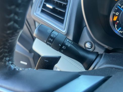 Used 2019 Subaru Ascent Touring w/ Popular Package #2A image 12