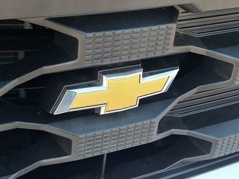 Used 2025 Chevrolet Silverado 1500 W/T w/ WT Value Package AWD/4WD image 29