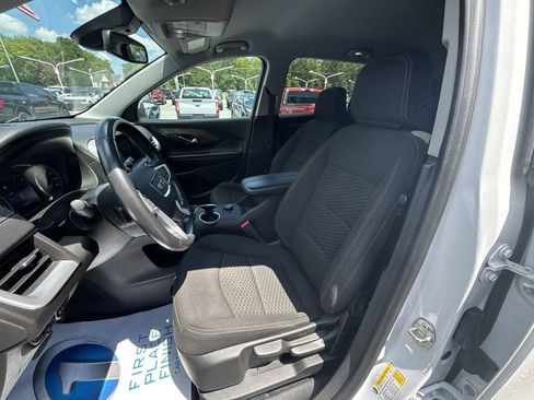 Used 2021 GMC Terrain SLE FWD image 13