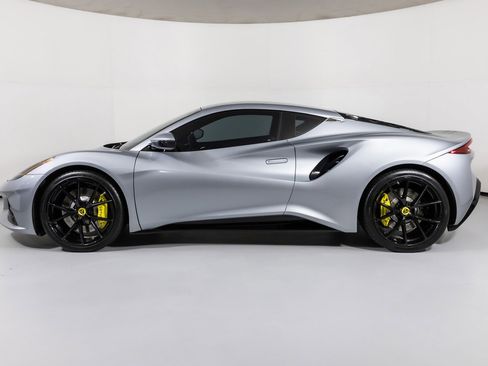 Used 2024 Lotus Emira First Edition image 3