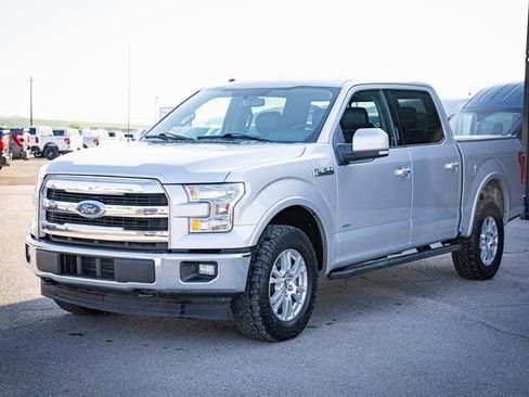 Used 2017 Ford F150 Lariat image 13